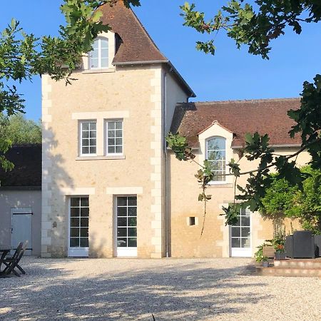 La Tour De La Conterie Bed and Breakfast Beaumont-Village Eksteriør billede