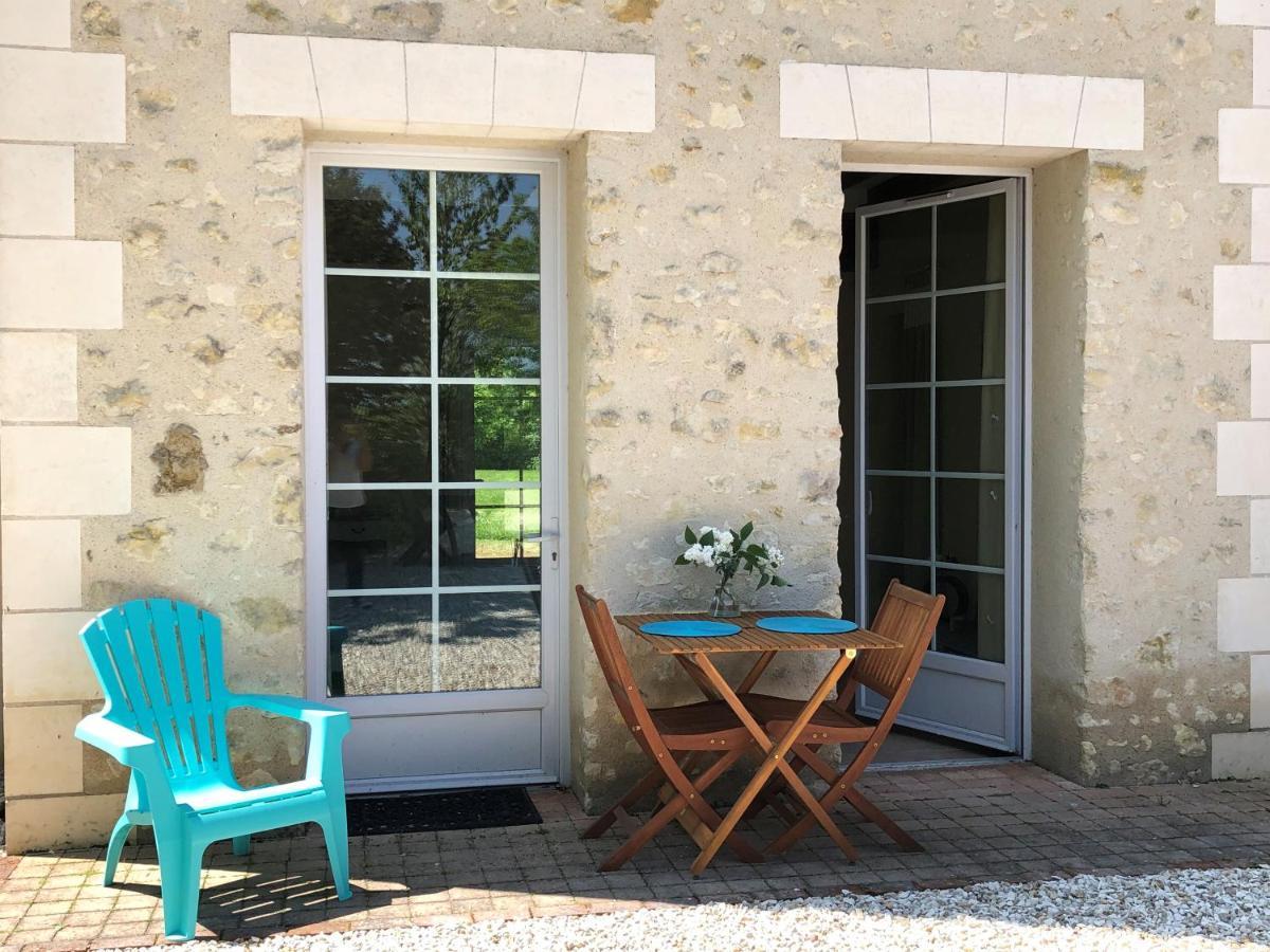 La Tour De La Conterie Bed and Breakfast Beaumont-Village Eksteriør billede