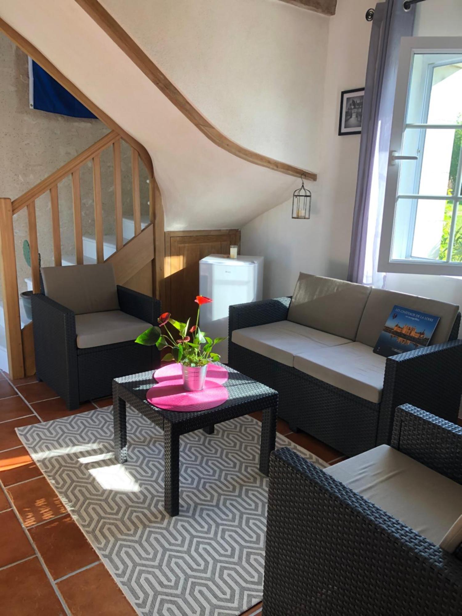La Tour De La Conterie Bed and Breakfast Beaumont-Village Eksteriør billede